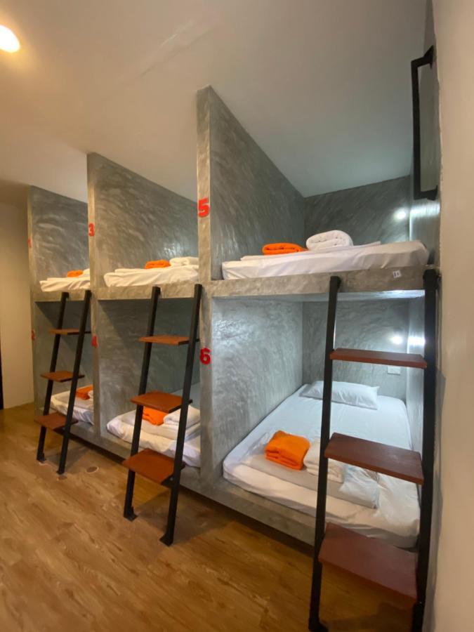 Dudu'S Hostel Тау Экстерьер фото